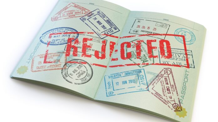 UAE Temporarily Halts Visa Issuance for Indian Nationals